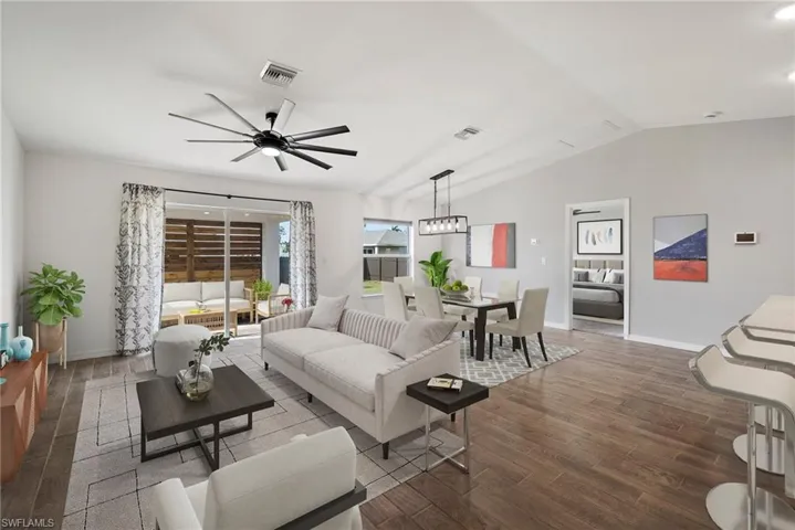 1015 Nw 8th Ter, Cape Coral Fl 33993