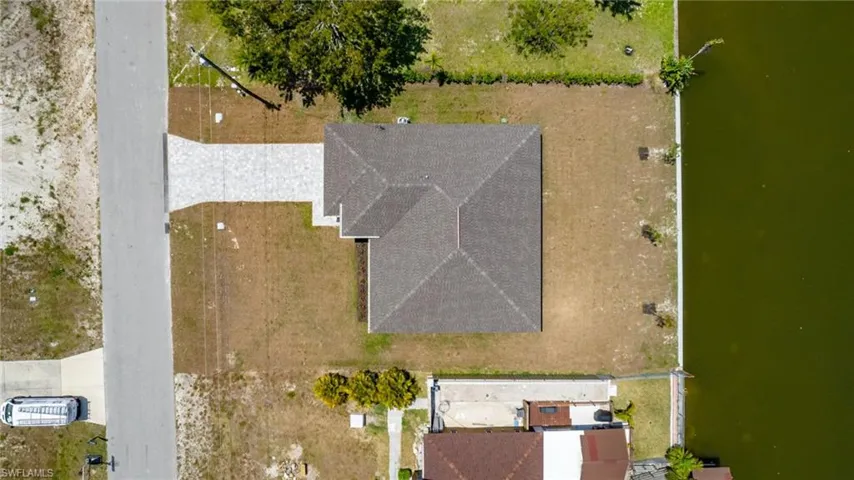 1015 Nw 8th Ter, Cape Coral Fl 33993