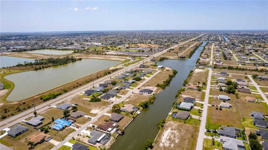 1015 Nw 8th Ter, Cape Coral Fl 33993