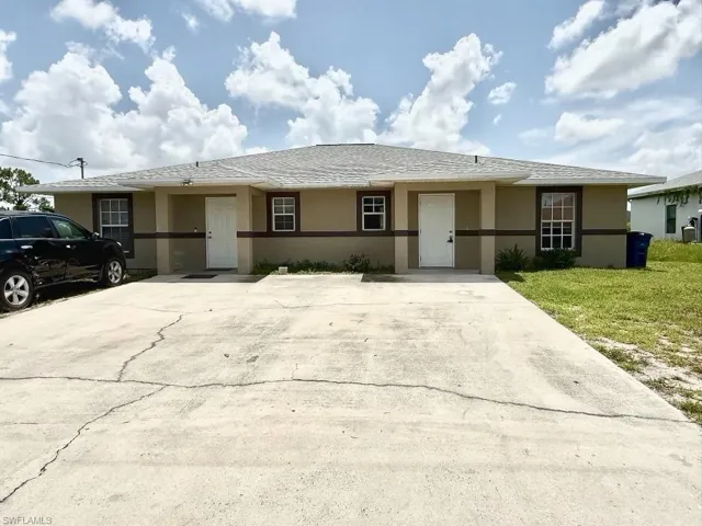305-307 Homer Ave S, Lehigh Acres, Florida 33973