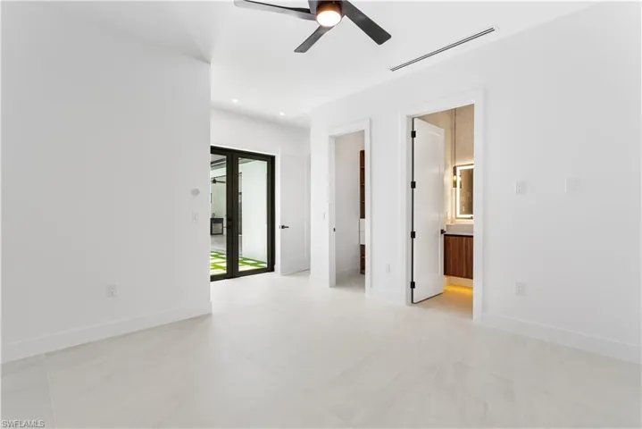 SPLIT FLOOR PLAN w/ 2nd AC unit offers PRIVACY & EFFICIENCY for the 2nd MASTER BEDROOM & ENSUITE BATH.