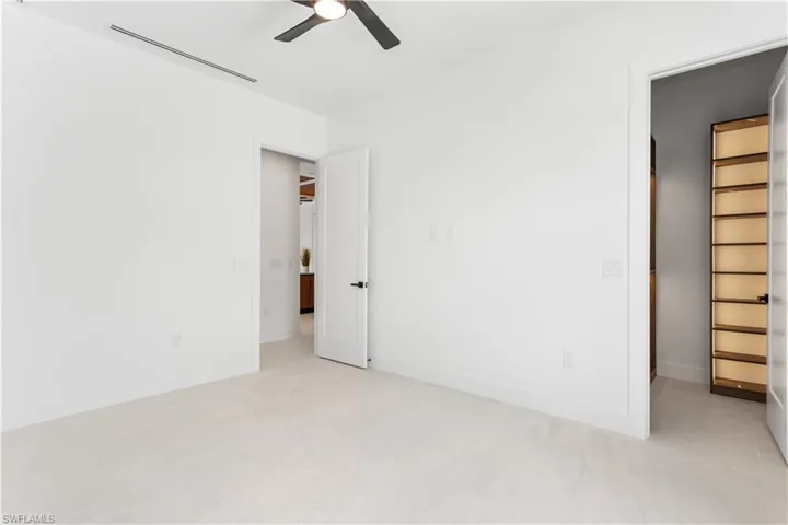 4th Bedroom - Spacious for your endeavors!