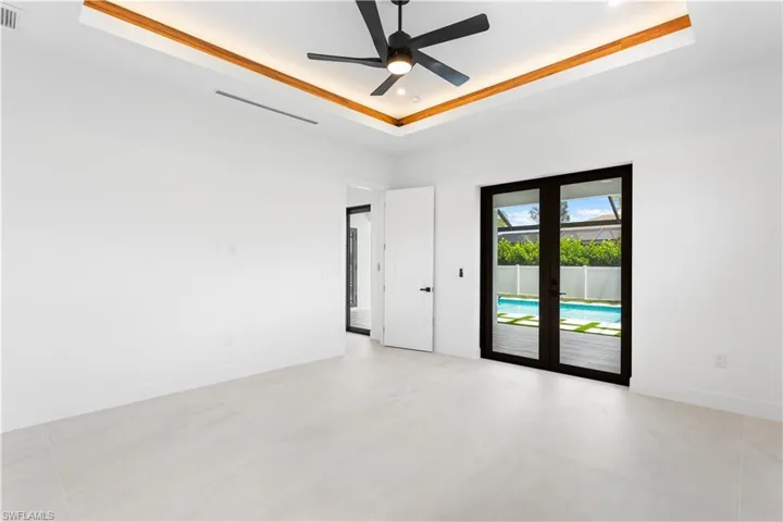 Smooth walls, private lanai access, designer's light, LED track lighting for ambience.