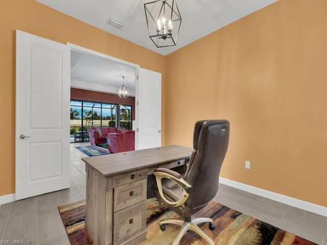 Den/Home Office