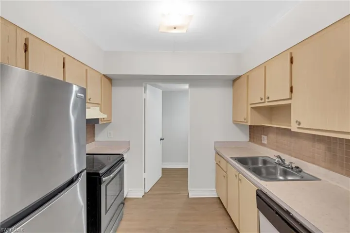 1830 Maravilla Ave 806, Fort Myers, Florida 33901