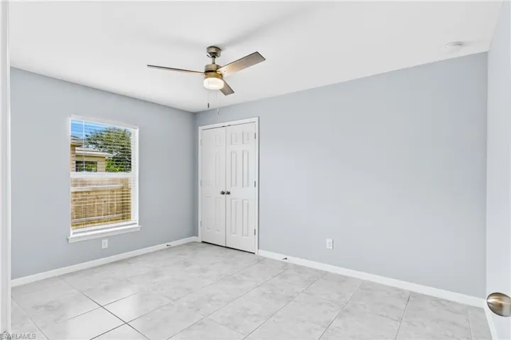 Perfect as a bedroom, hobby room, or workspace, this flexible space adapts to your lifestyle.