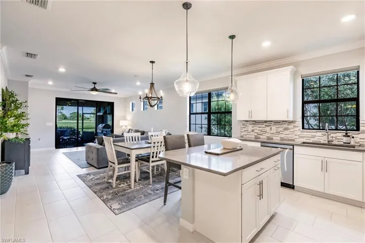 kitchen/great room