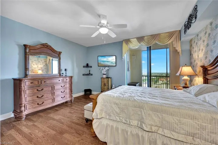 5781 Cape Harbour Dr # 1004, Cape Coral Fl 33914
