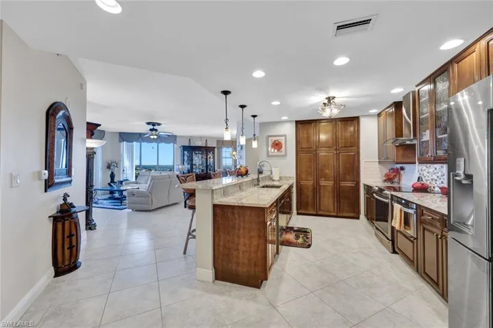 5781 Cape Harbour Dr # 1004, Cape Coral Fl 33914