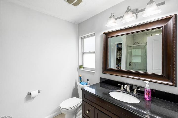 Primary Bathroom in Guest House