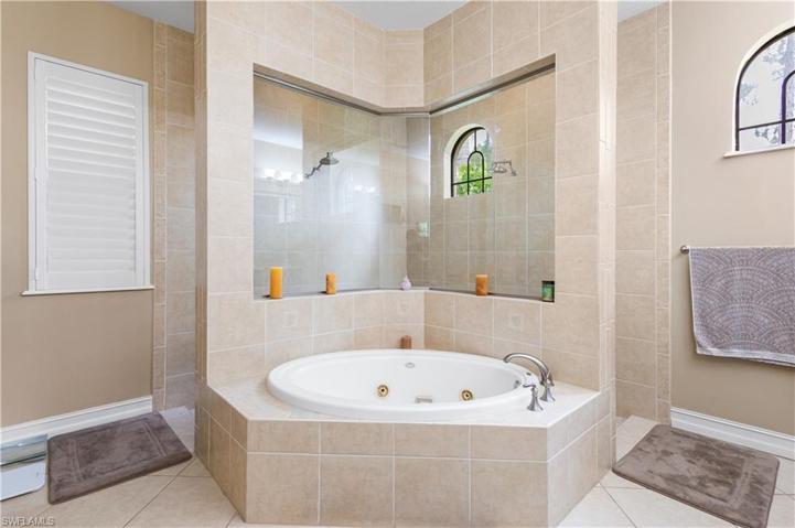 Main House Primary Bathroom