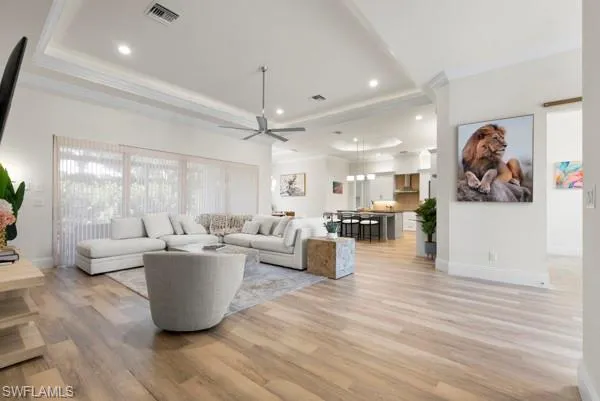 14362 Charthouse Cir, Naples, Florida 34114