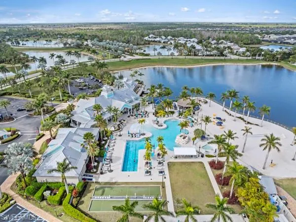 14362 Charthouse Cir, Naples, Florida 34114