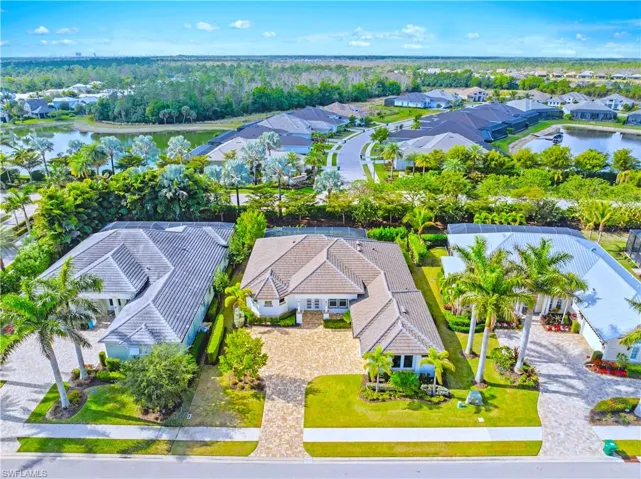 14362 Charthouse Cir, Naples, Florida 34114