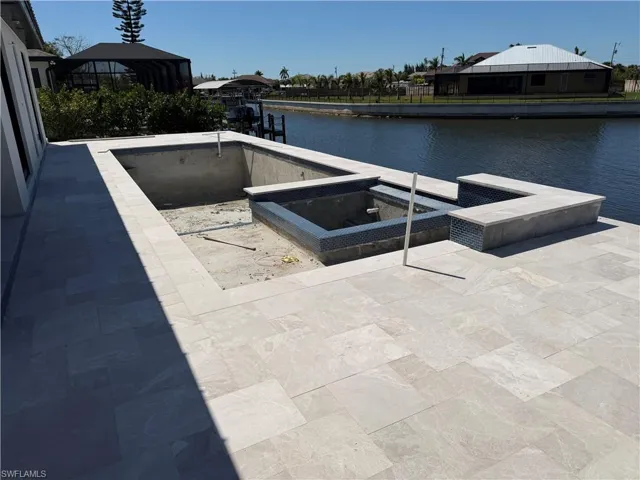 3821 NW 22nd  TER, Cape Coral, FL 33993