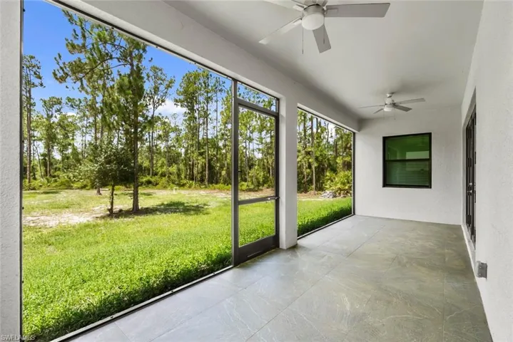 1412 22nd Ave Ne, Naples, Florida 34120