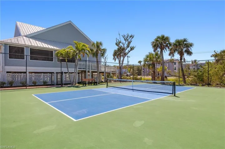 Community Pickleball/Tennis