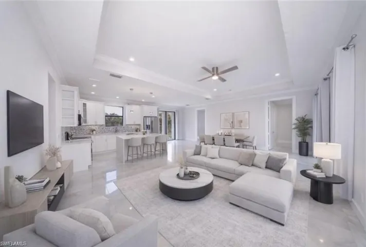 808 37th Ave Nw, Naples, Florida 34120