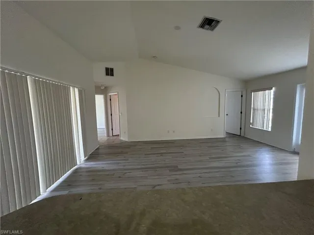 1426 Nw 12th St, Cape Coral, Florida 33993