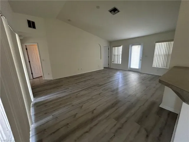 1426 Nw 12th St, Cape Coral, Florida 33993