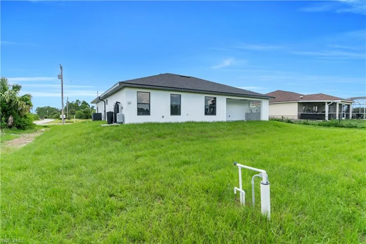 856  Jaguar  BLVD, Lehigh Acres, FL 33974