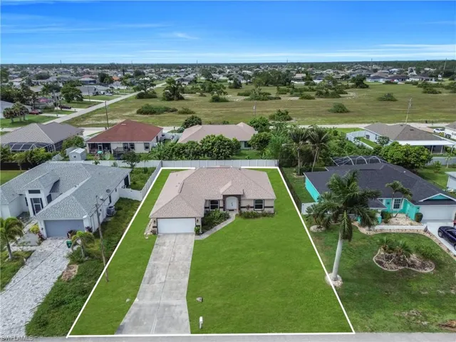 2007 Nw 21st St, Cape Coral, Florida 33993