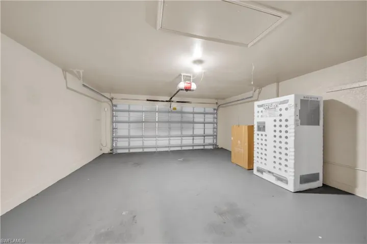 2007 Nw 21st St, Cape Coral, Florida 33993