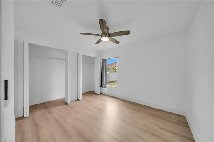 2007 Nw 21st St, Cape Coral, Florida 33993