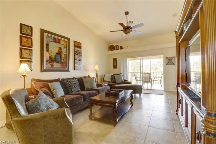 26630 Rosewood Pointe Dr 306, Bonita Springs, Florida 34135