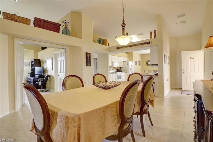 26630 Rosewood Pointe Dr 306, Bonita Springs, Florida 34135