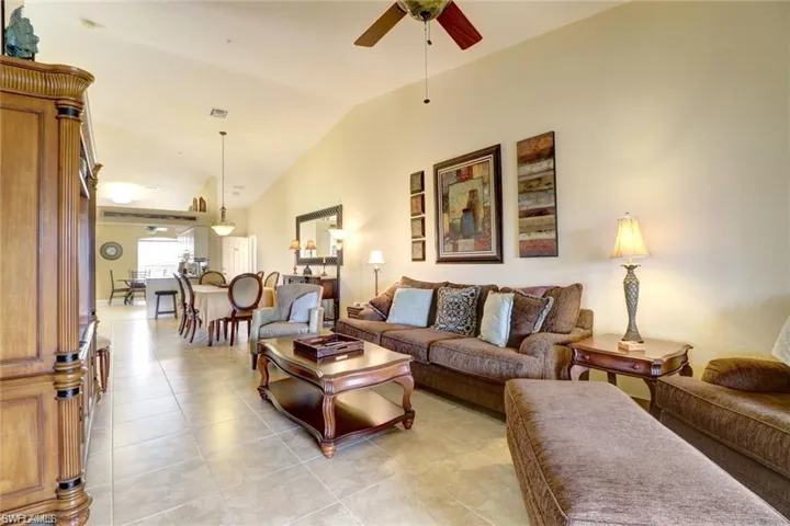 26630 Rosewood Pointe Dr 306, Bonita Springs, Florida 34135