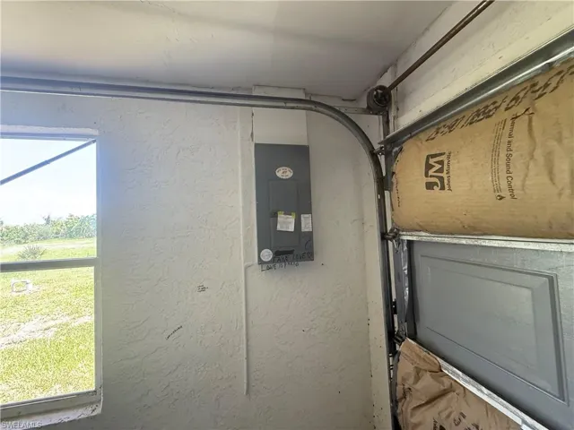 2401 Fisher Ct, Lehigh Acres, Florida 33936