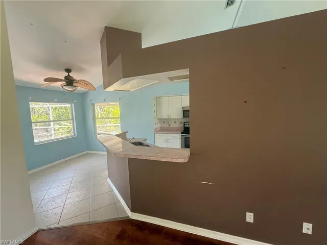 2401 Fisher Ct, Lehigh Acres, Florida 33936