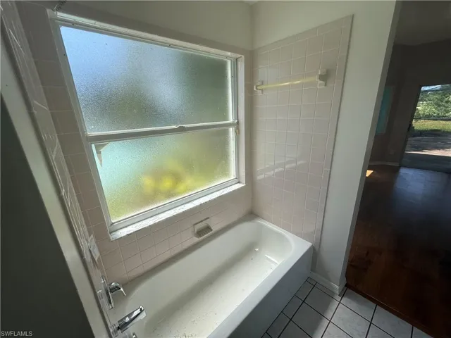 2401 Fisher Ct, Lehigh Acres, Florida 33936
