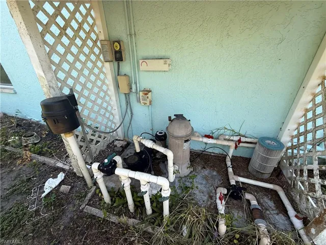 2401 Fisher Ct, Lehigh Acres, Florida 33936