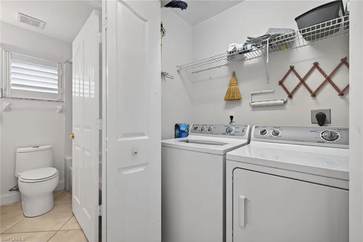 550  Captn Kate  CT, Naples, FL 34110