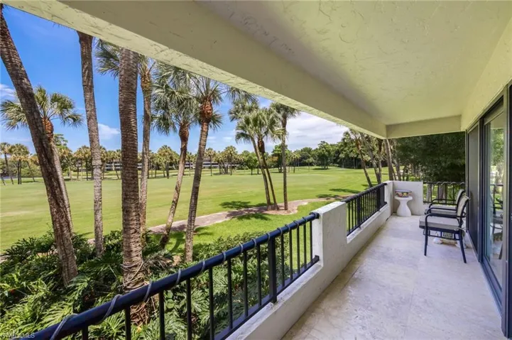108 Wilderness Dr 233, Naples, Florida 34105