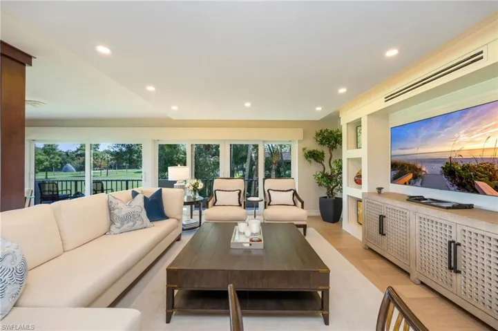 108 Wilderness Dr 233, Naples, Florida 34105