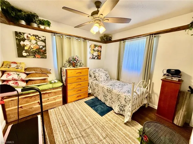 332 Dellwood Ave, Lehigh Acres, Florida 33936
