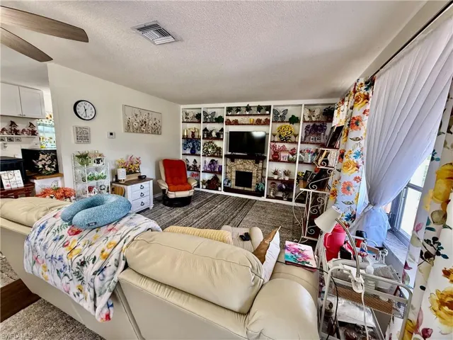 332 Dellwood Ave, Lehigh Acres, Florida 33936