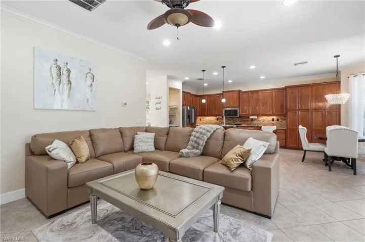 10347 Carolina Willow Dr, Fort Myers, Florida 33913