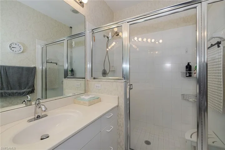200 Vintage Cir 103, Naples, Florida 34119
