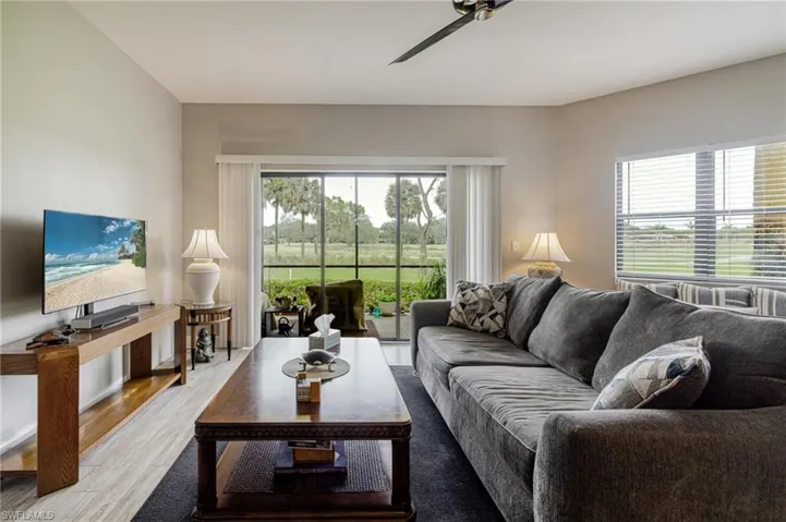 200 Vintage Cir 103, Naples, Florida 34119