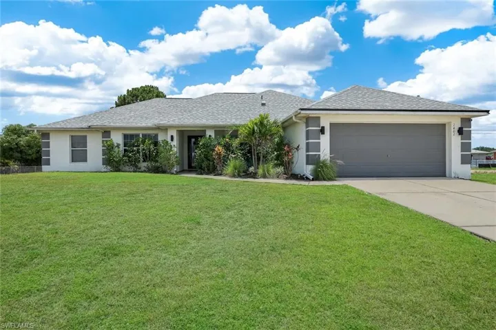 1402 Ne 19th Ter, Cape Coral, Florida 33909