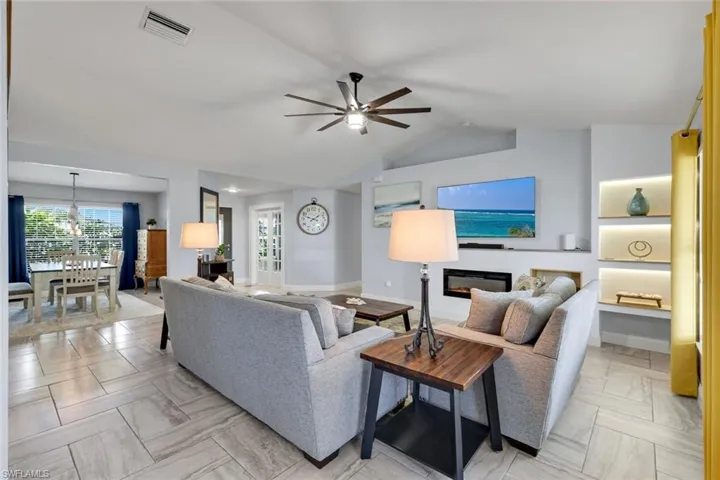 1402 Ne 19th Ter, Cape Coral, Florida 33909