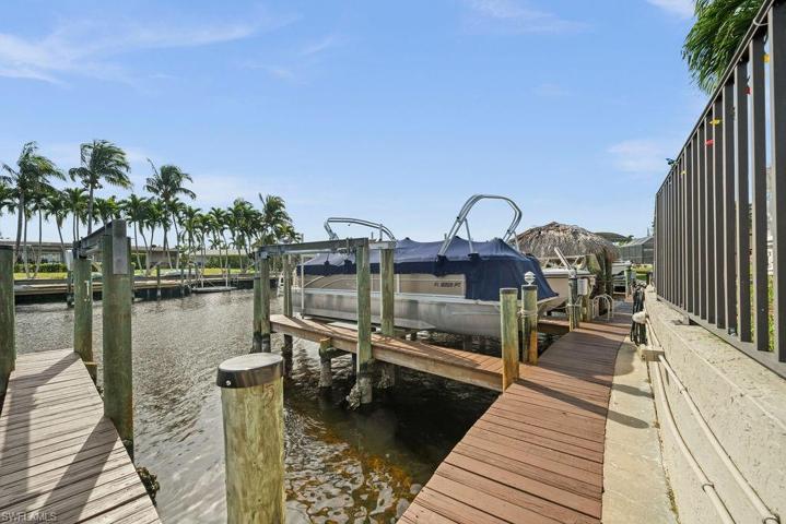 Assigned Dock Slip ( No Lift included)