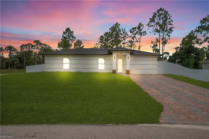201 Homewood Ave S, Lehigh Acres, Florida 33974