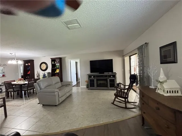 1514  Palm Woode  DR, Fort Myers, FL 33919