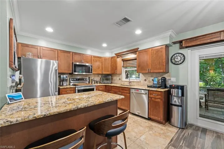 519 Nw 26th Pl, Cape Coral, Florida 33993