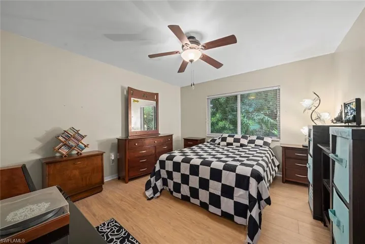 519 Nw 26th Pl, Cape Coral, Florida 33993